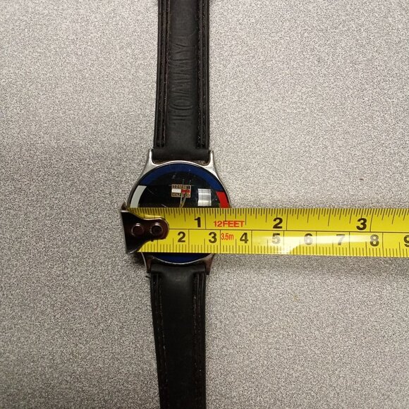 Tommy Hilfiger Leather Strap Wristwatch With Flag Dial Design - Picture 5 of 5